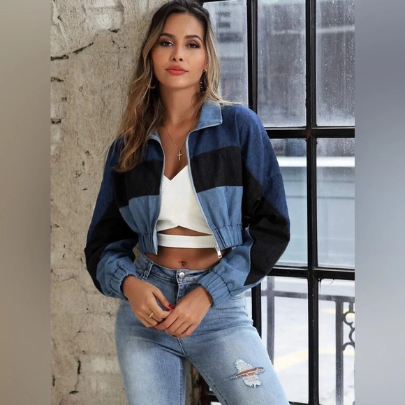 SHEIN • Cut And Sew Zip Up Crop Denim Jacket - Picture 2 of 9